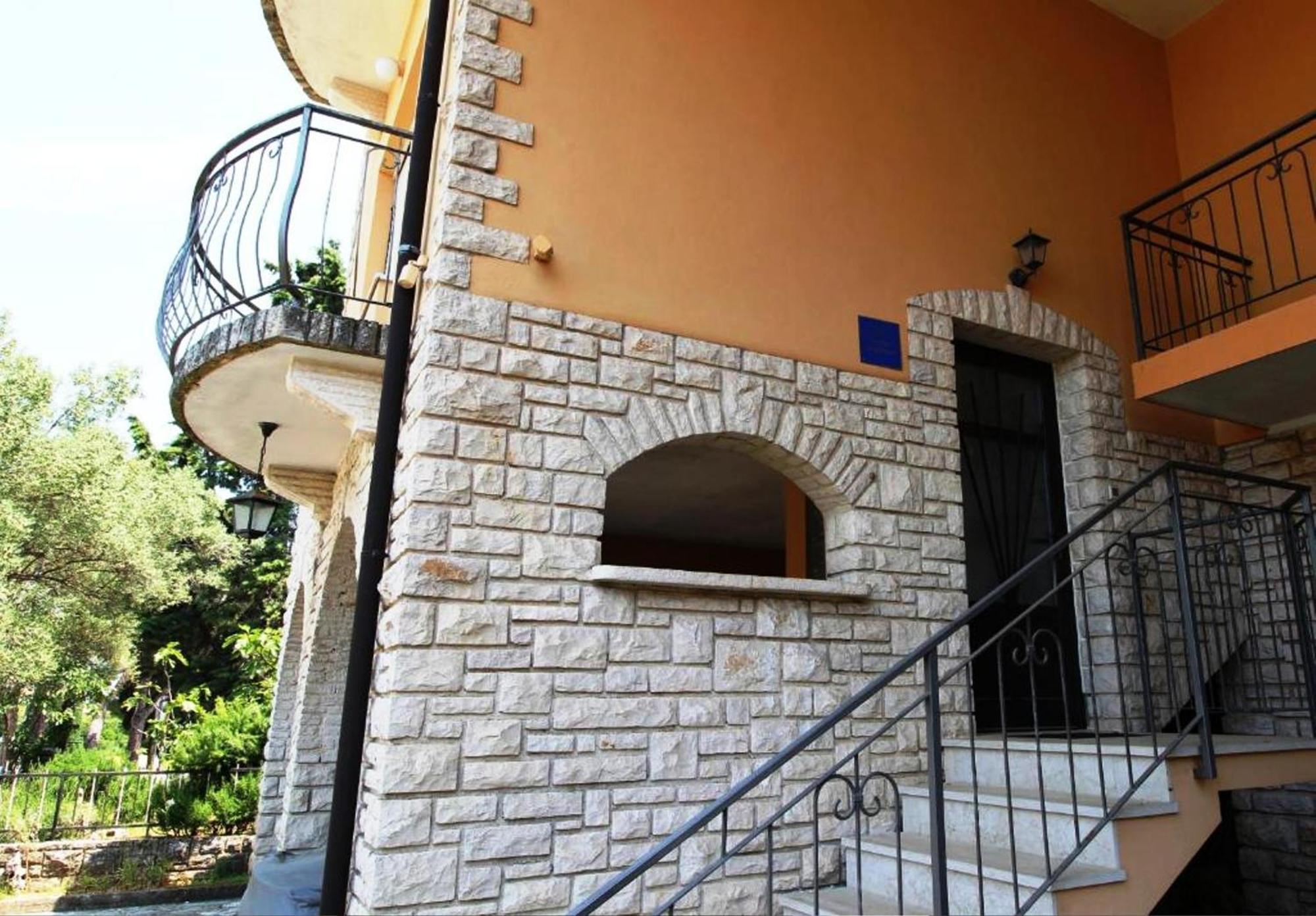 Renata Mare Apartments Ρόβινι Εξωτερικό φωτογραφία