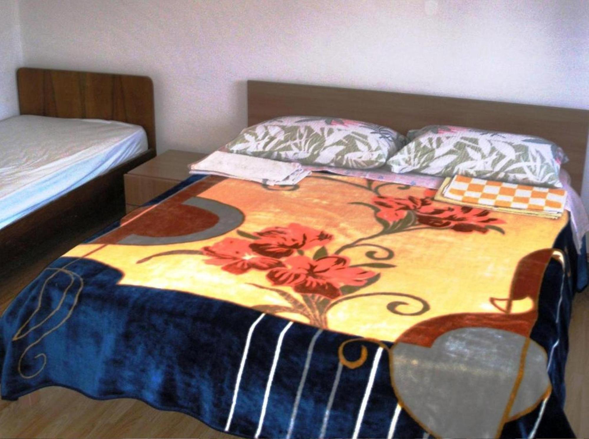 Renata Mare Apartments Ρόβινι Εξωτερικό φωτογραφία