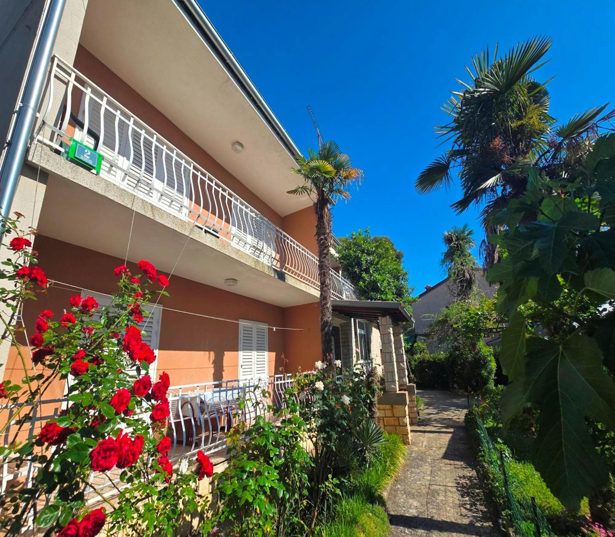 Renata Mare Apartments Ρόβινι Εξωτερικό φωτογραφία